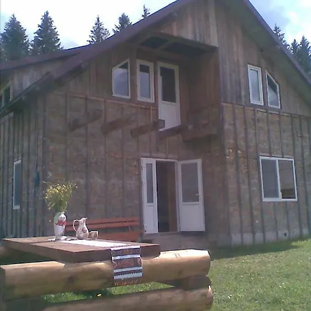 Дом С Хозяйкой, 2 Раздельные Гостевые Комнаты Gasthof Werchowyna