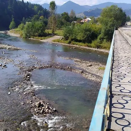 Gasthof Дом С Хозяйкой, 2 Раздельные Гостевые Комнаты Werchowyna